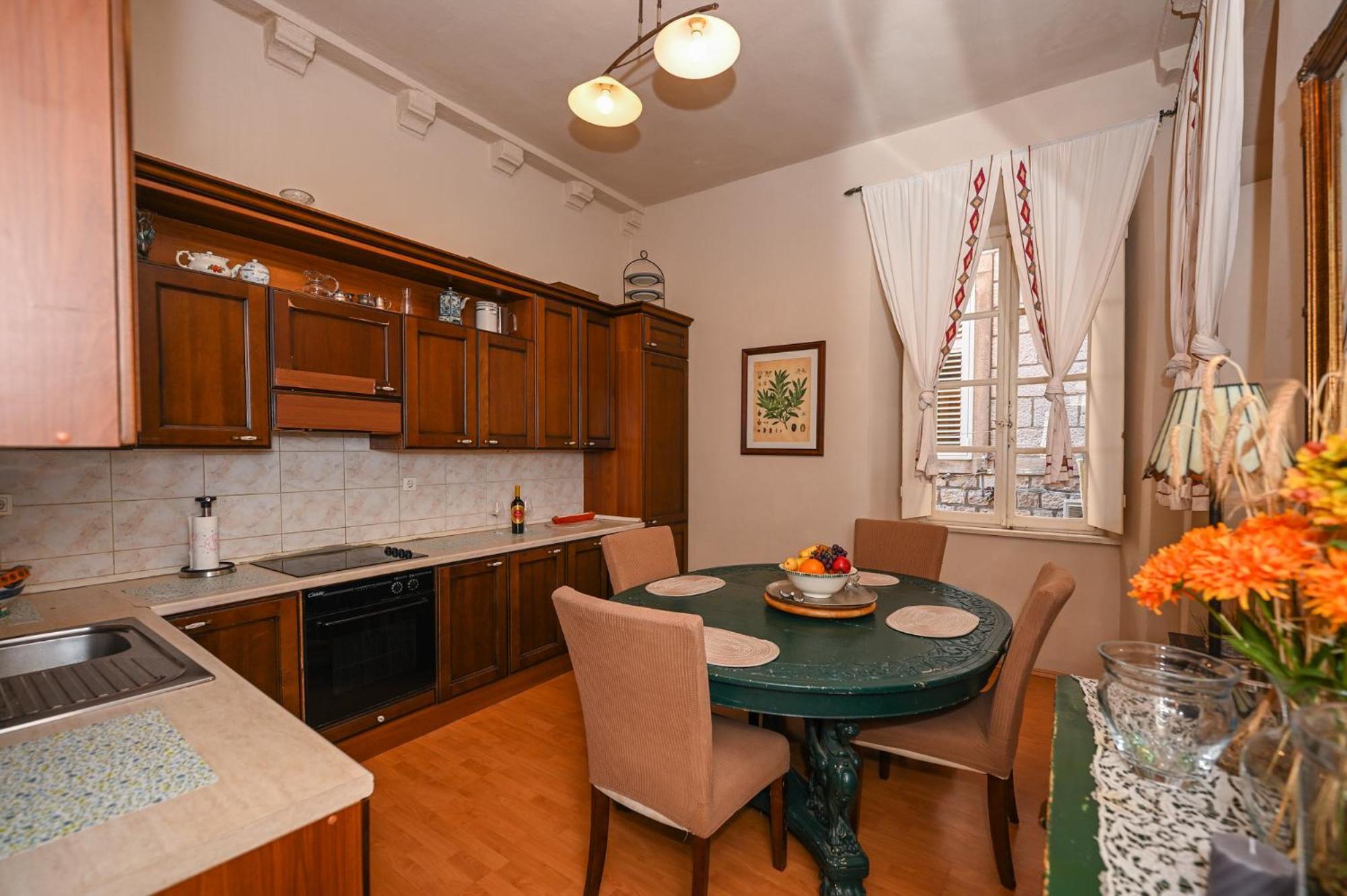 Large Three Bedroom, Center Of Old Town Dubrovnik Ngoại thất bức ảnh